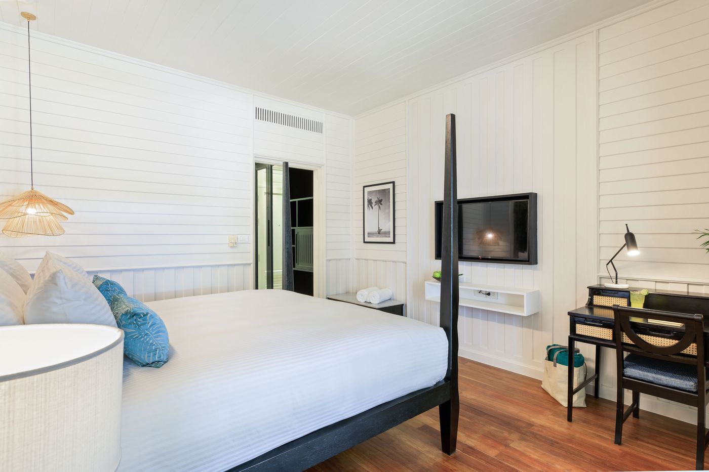 Outrigger-Koh-Samui-Beach-Resort-Room-26