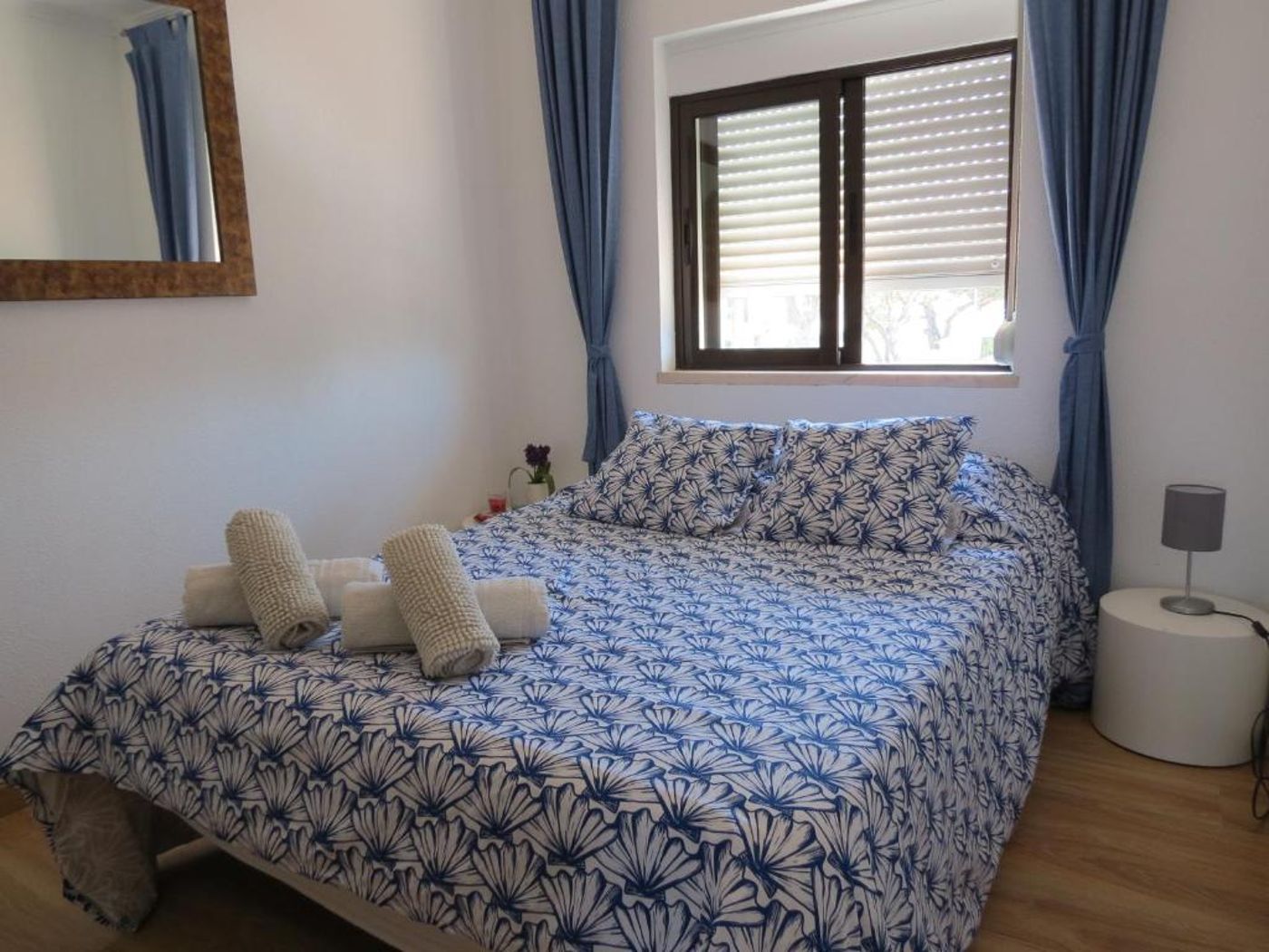 Sublime-Sun-and-Van-by-Meco-Stays-Room-11