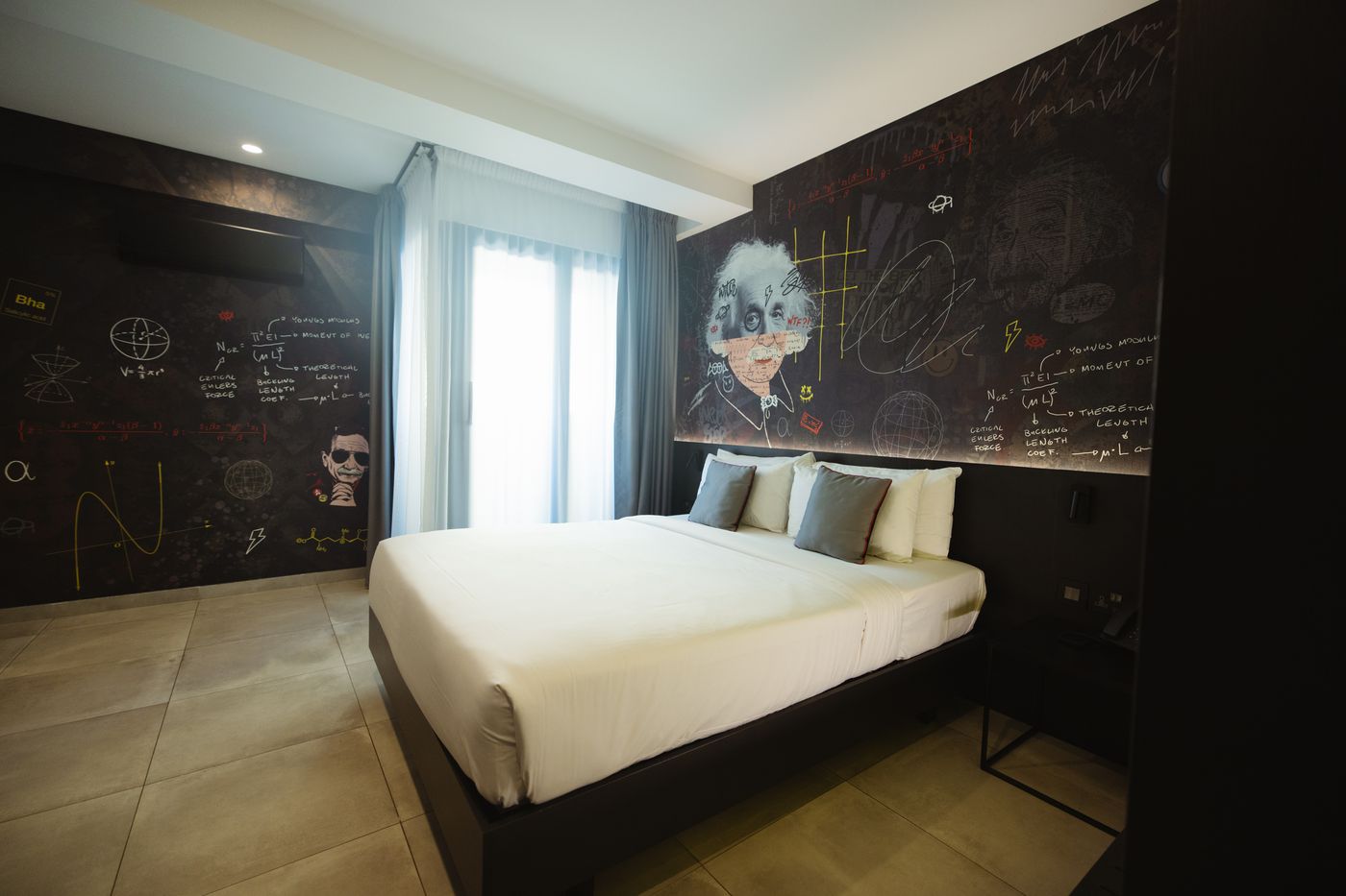 So-City-Hotel-Room-16