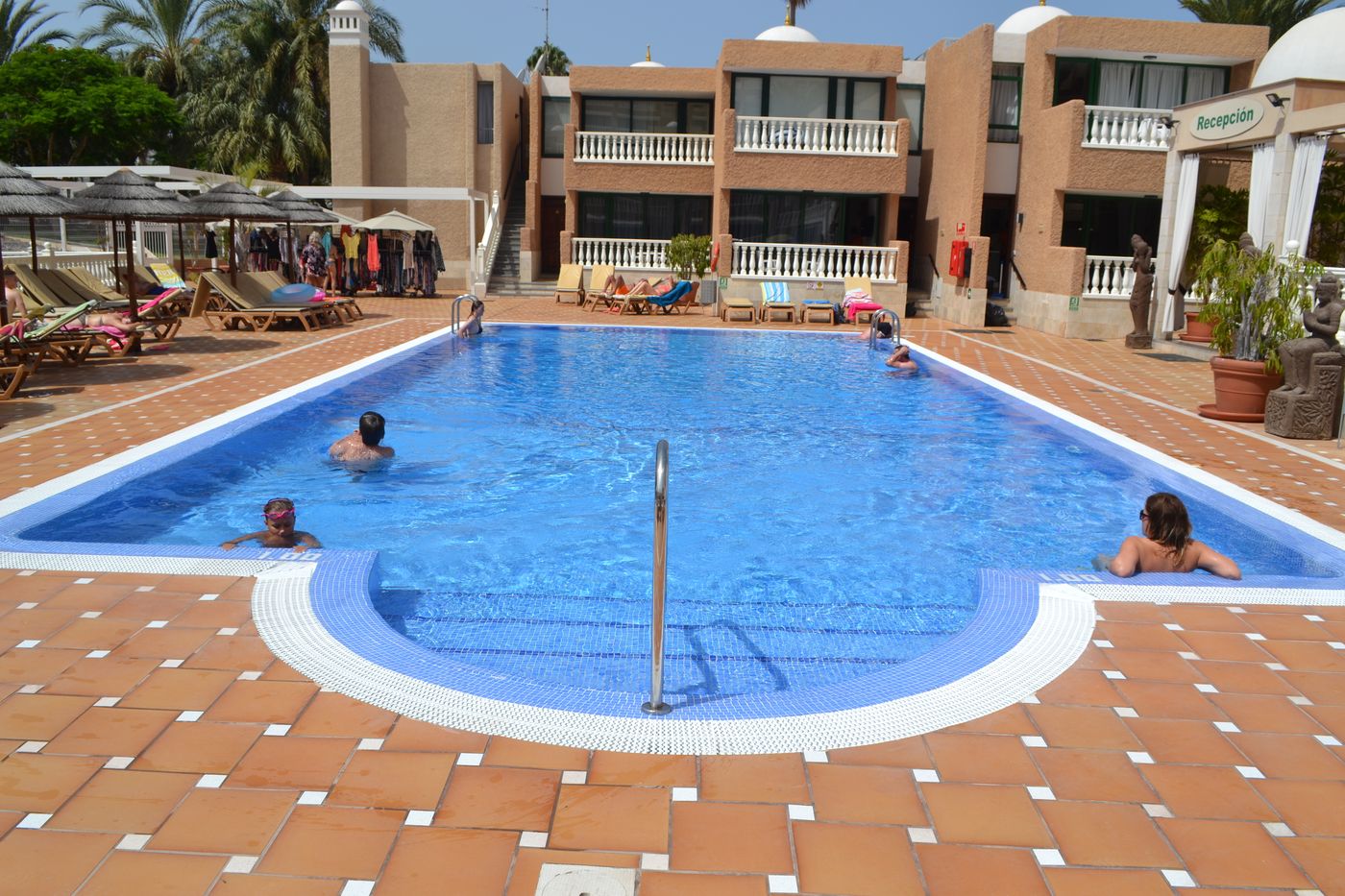 Parque-de-las-Americas-Pool-4