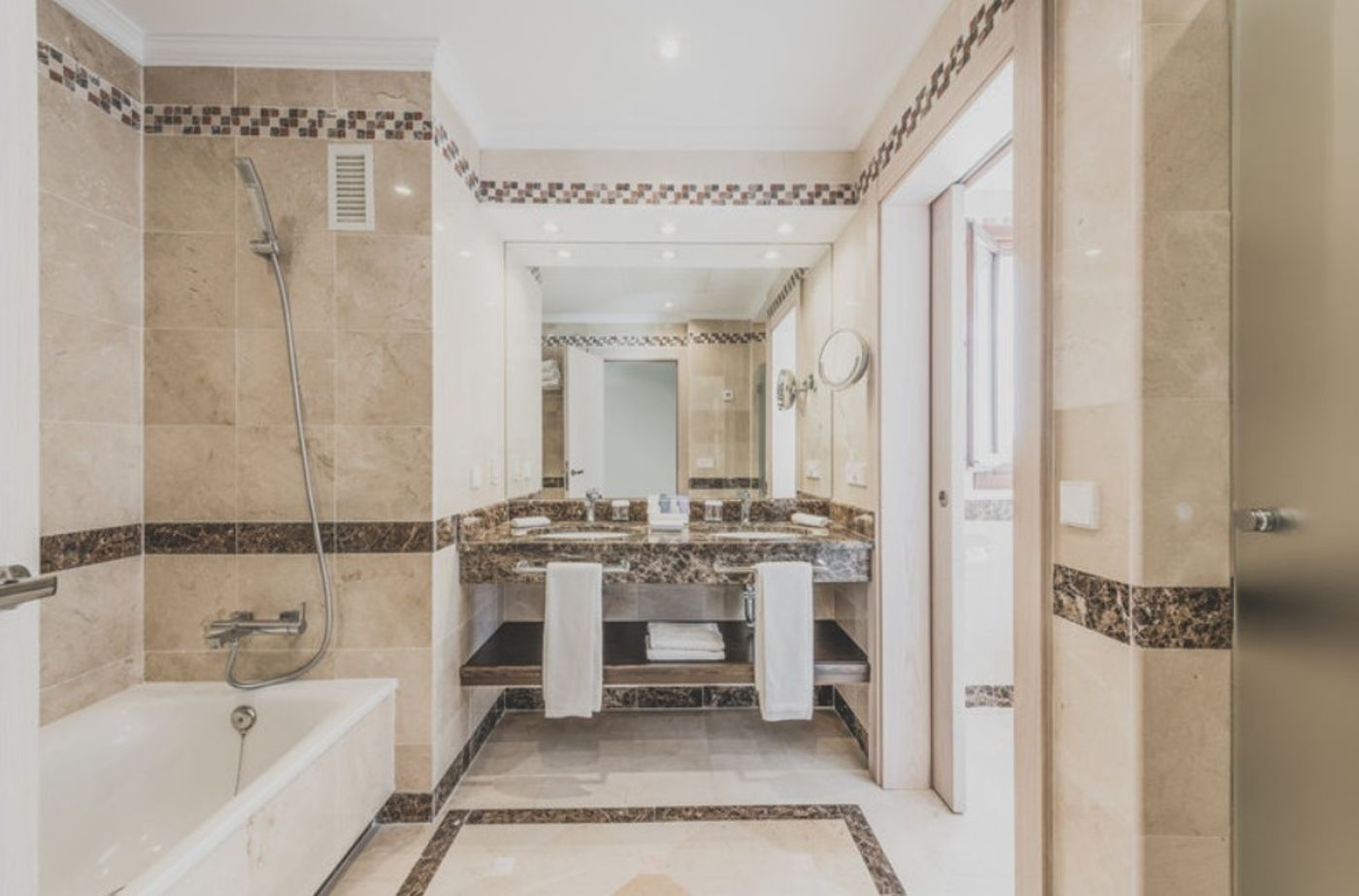 Puente-Romano-Marbella-Room-33