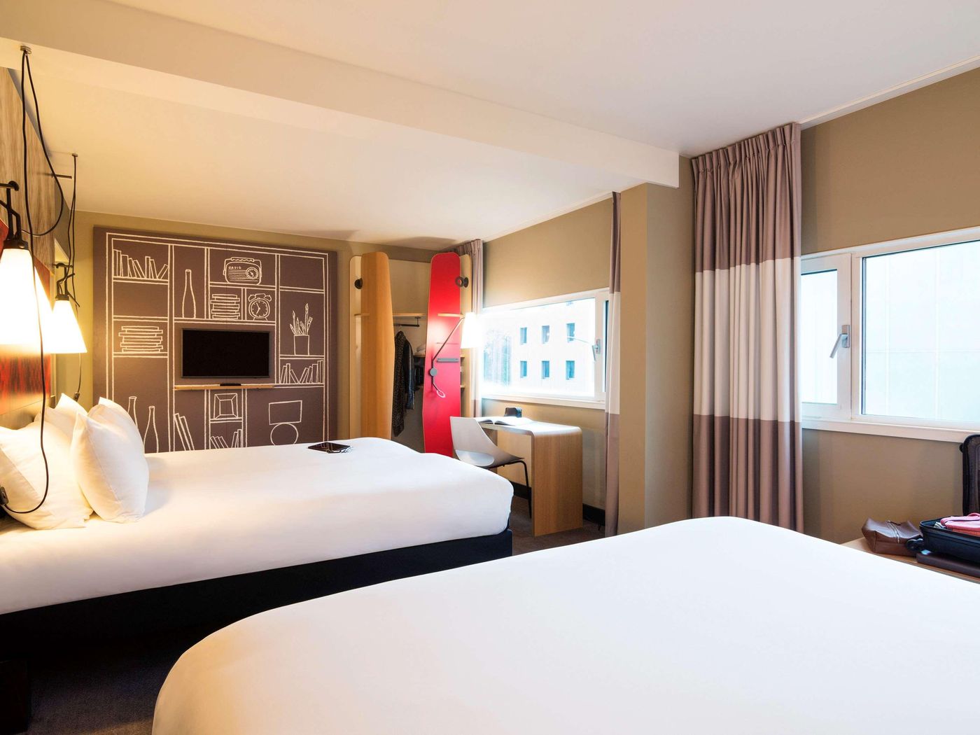 ibis-Schiphol-Amsterdam-Airport-Room-25
