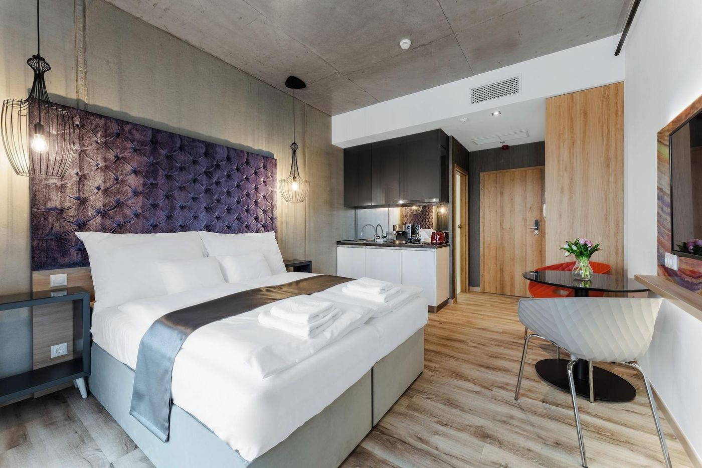 Onyx-Luxury-Hotel-Budapest-Room-9