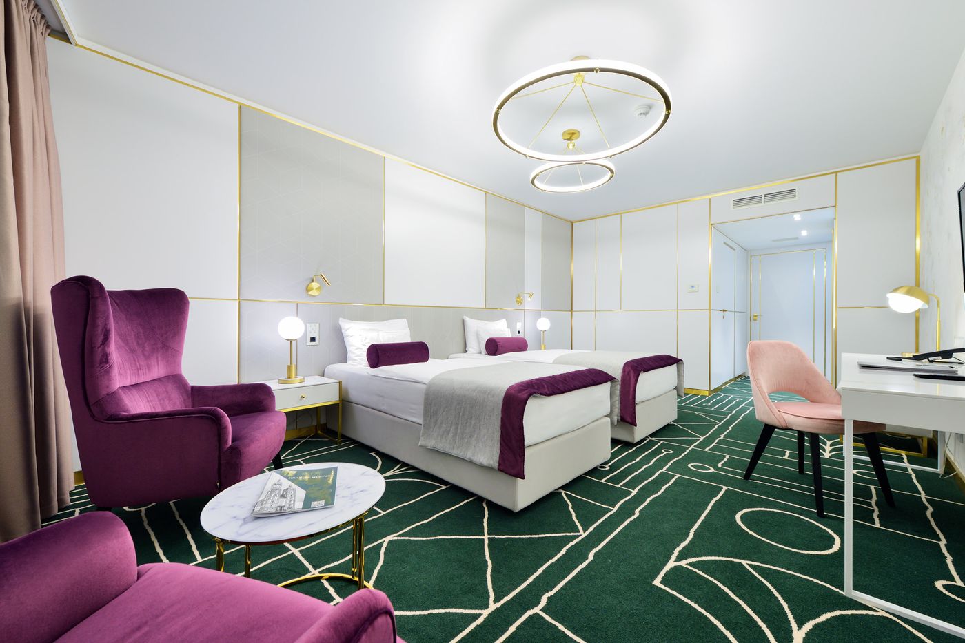 Ferreus-Modern-Art-Deco-Room-9