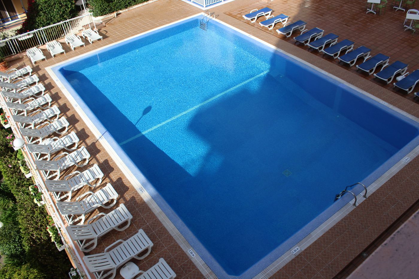 Estrelicia Hotel-Portugal-Funchal-General view-4