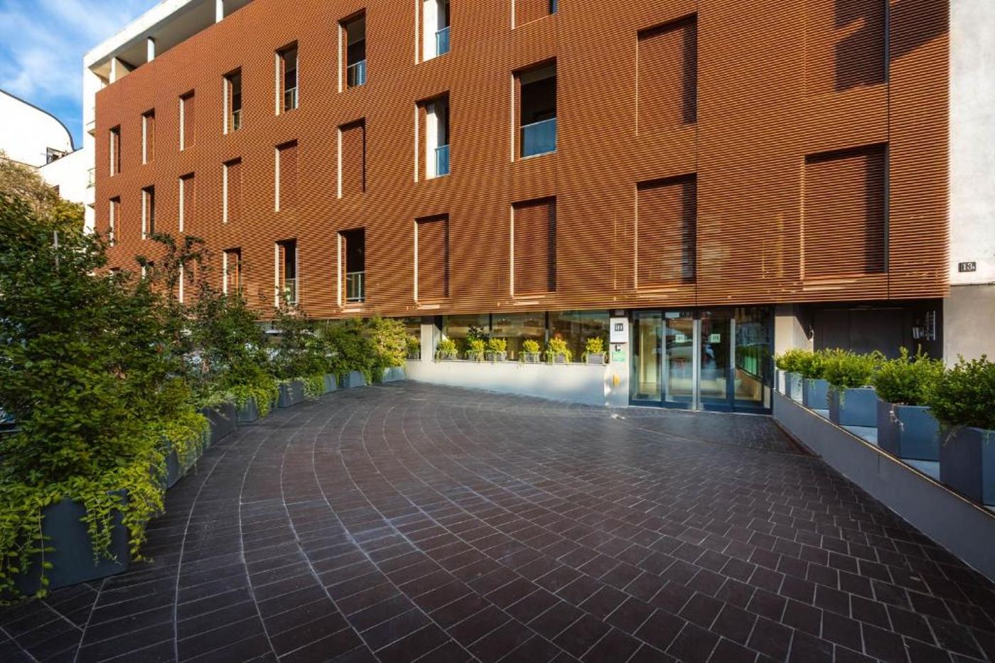 iH-Hotels-Milano-Watt-13-General-view-7