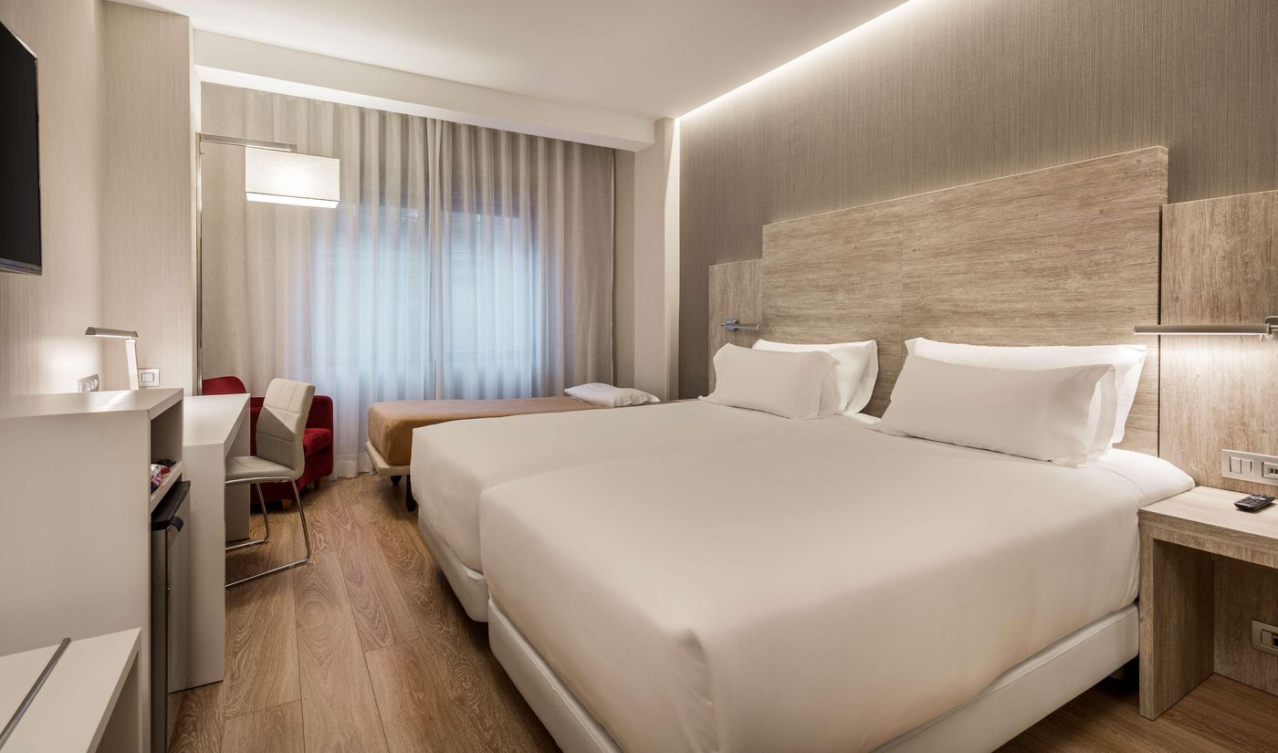 NH-Madrid-Chamberi-Room-21