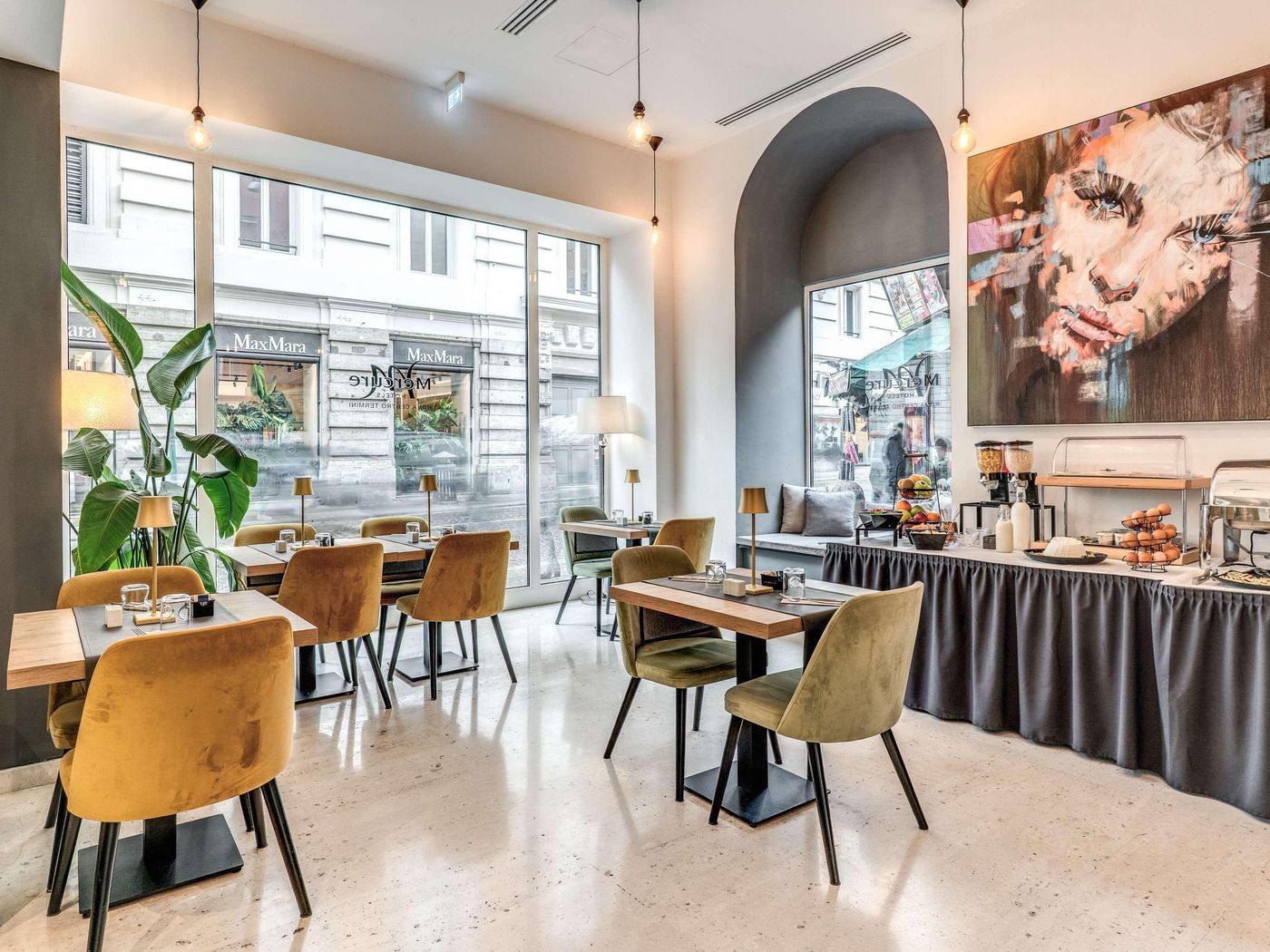 Mercure-Roma-Centro-Termini-Restaurant-14