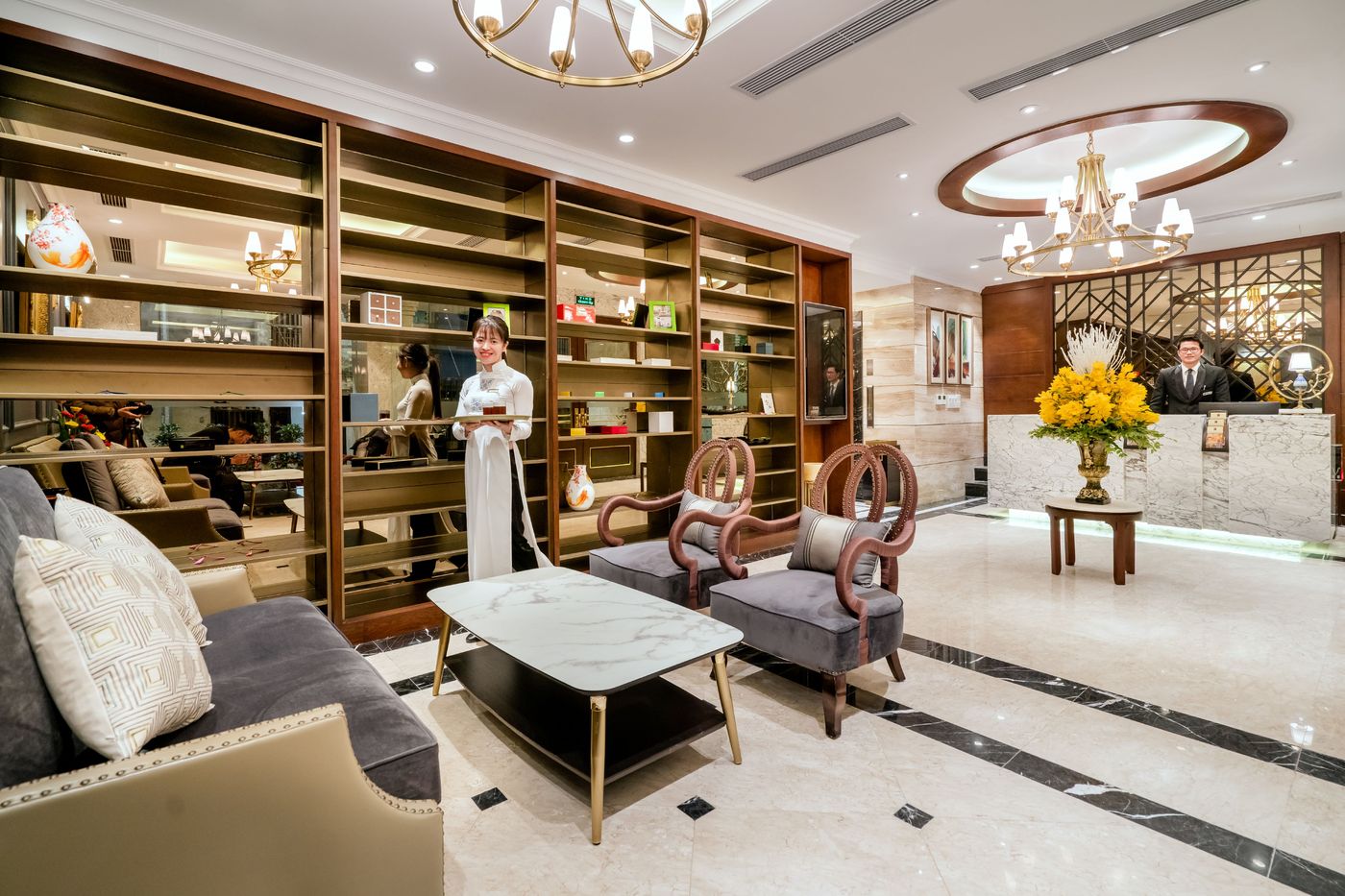 Conifer Grand Hotel-Vietnam-Hanoi-Lobby-3