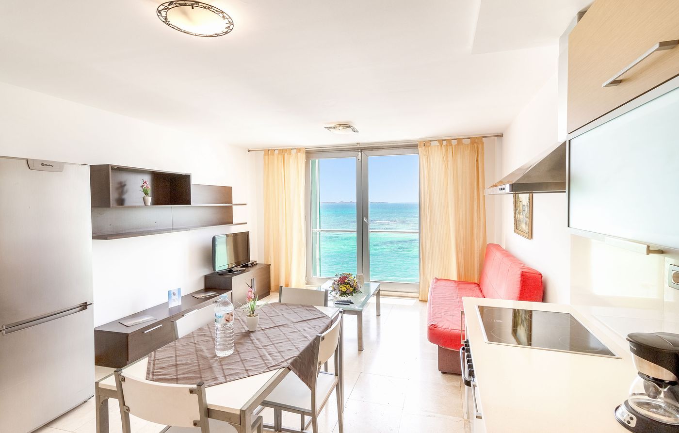 Hotel-LIVVO-Corralejo-Beach-Room-37