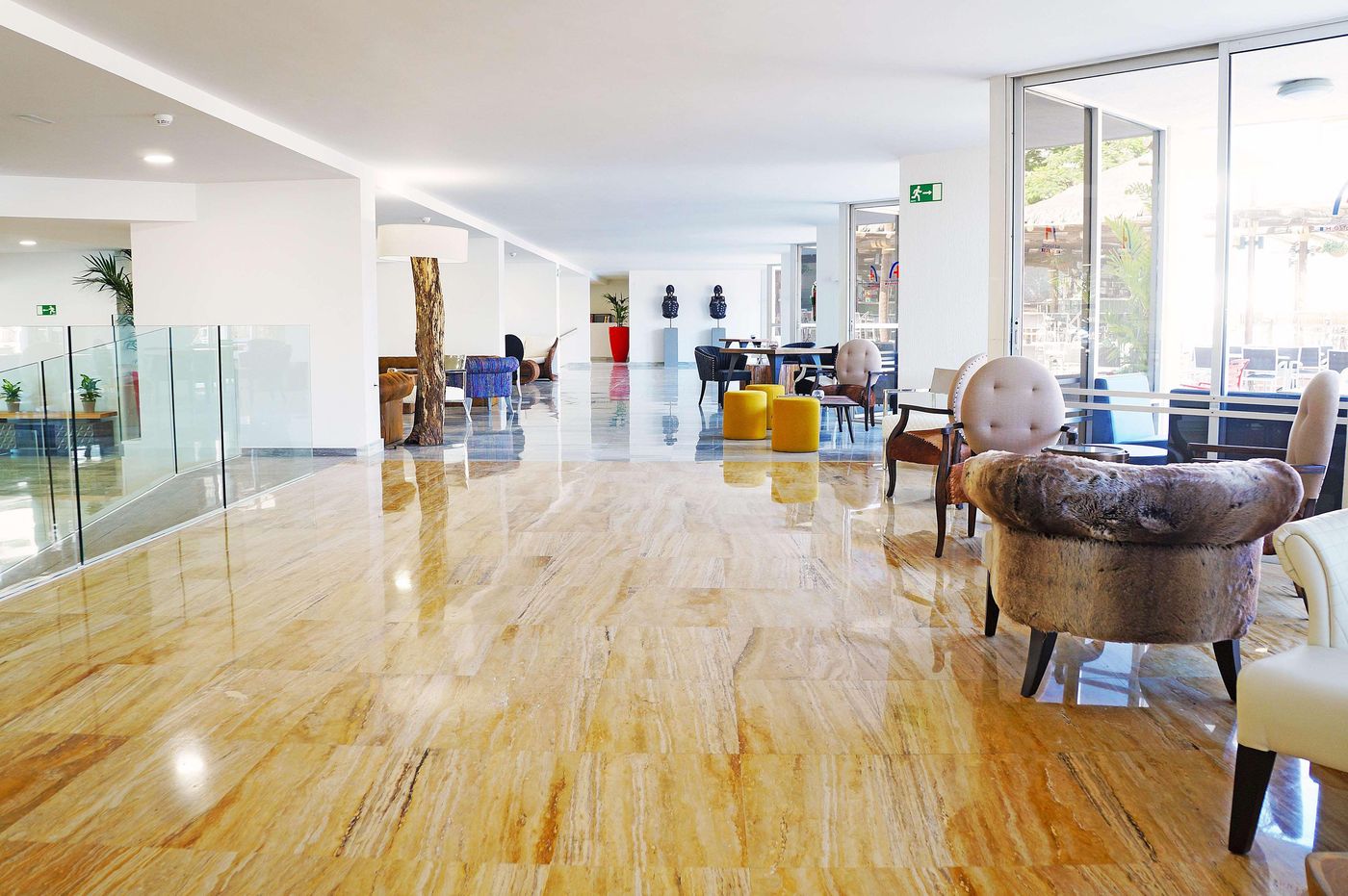 Alexandre-Hotel-Troya-Lobby-50