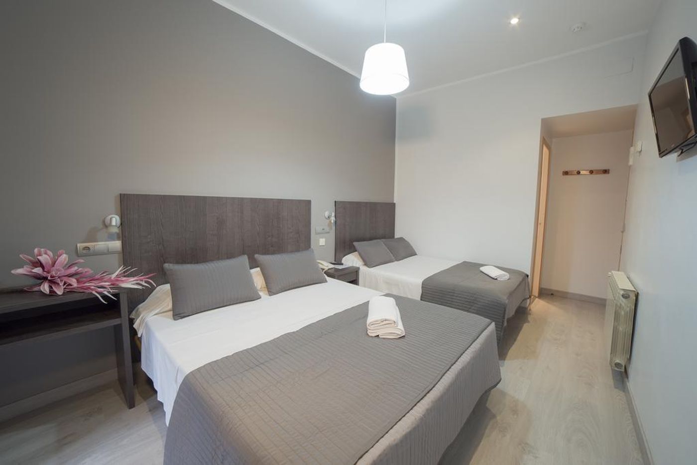 Ciudad Condal-Spain-BARCELONA -General view-1