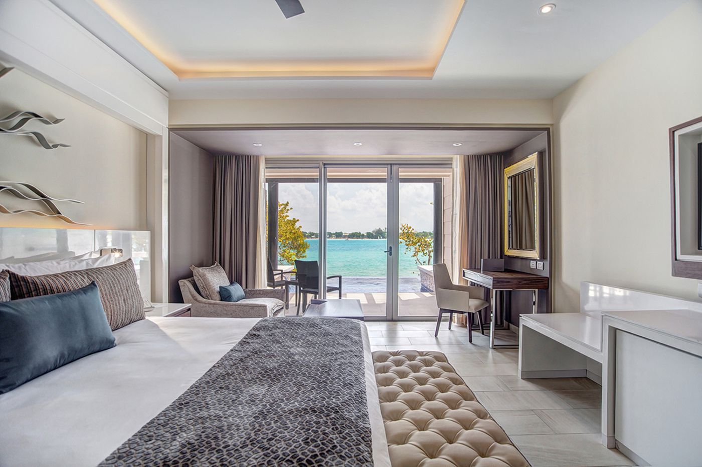 Hideaway-At-Royalton-Negril-Room-25