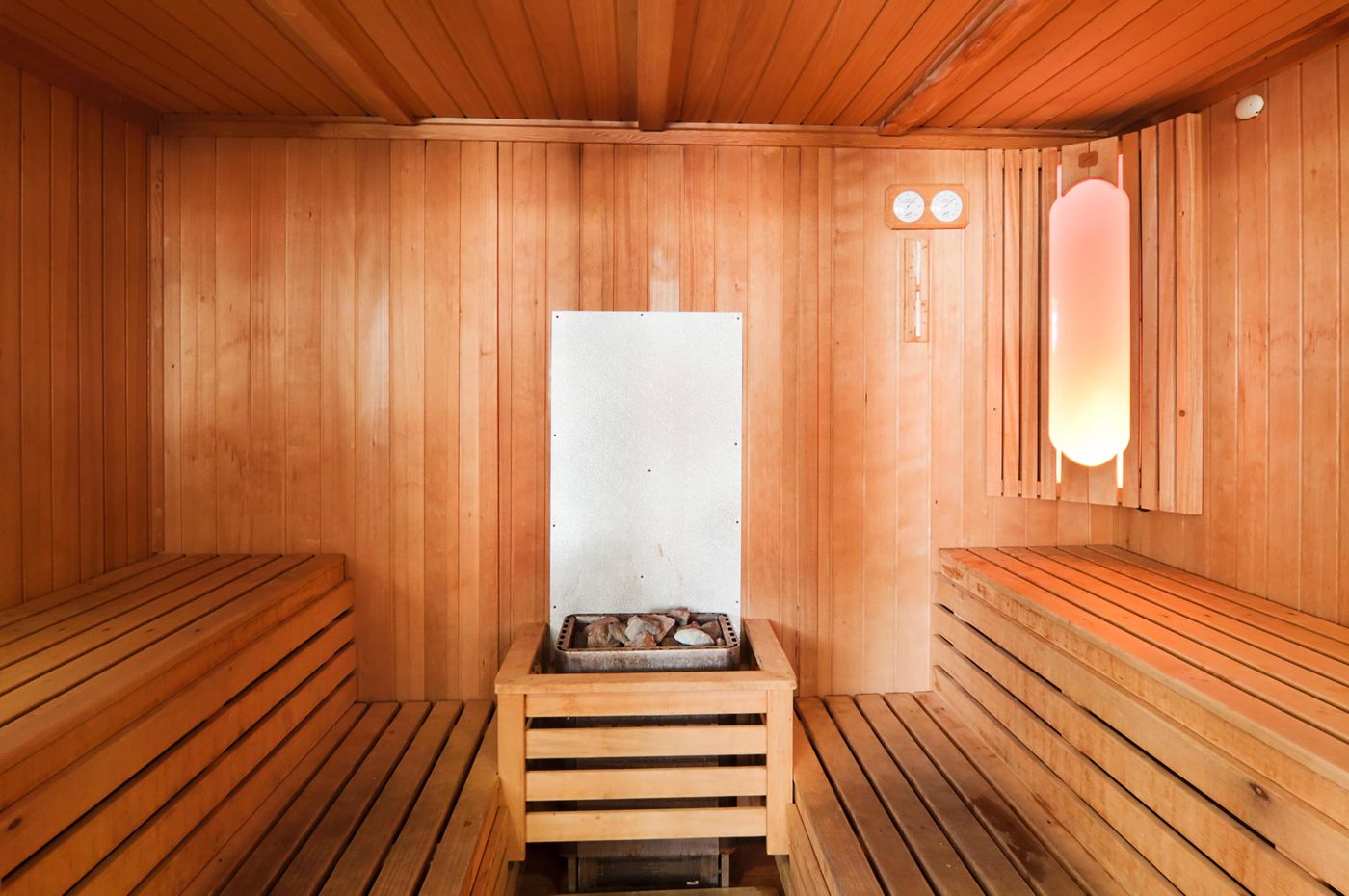 Hotel-Fenix-Torremolinos---Adults-Only-Recommended-Sports-and-Entertainment-58