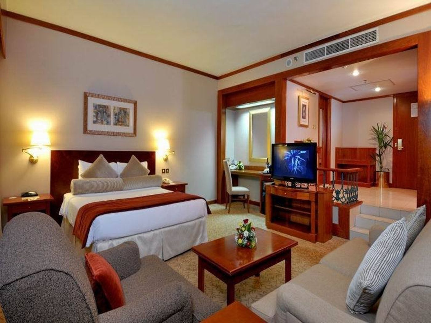 Ramada-Dubai-Room-8