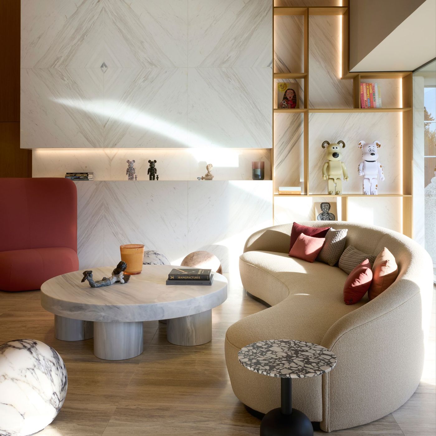 Dusit-Suites-Athens-Lobby-14