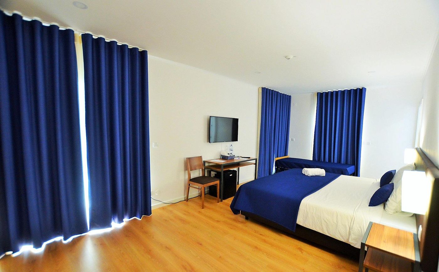 HILLTOP-OASIS---Lisbon-Lux-Oeiras-Resorts-Room-18