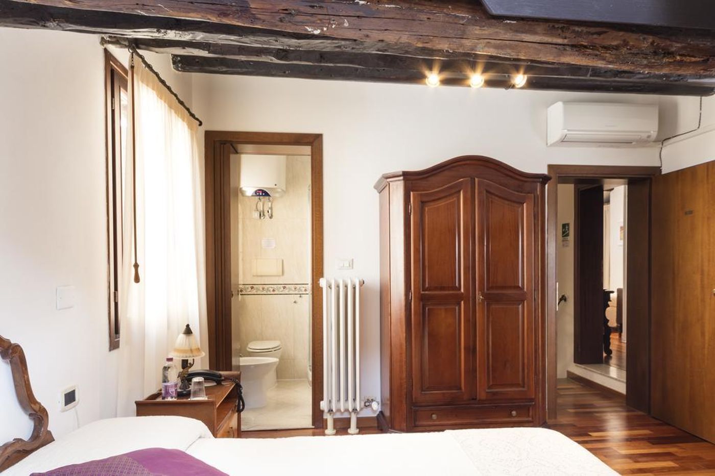 Locanda-Art-Deco-General-view-15