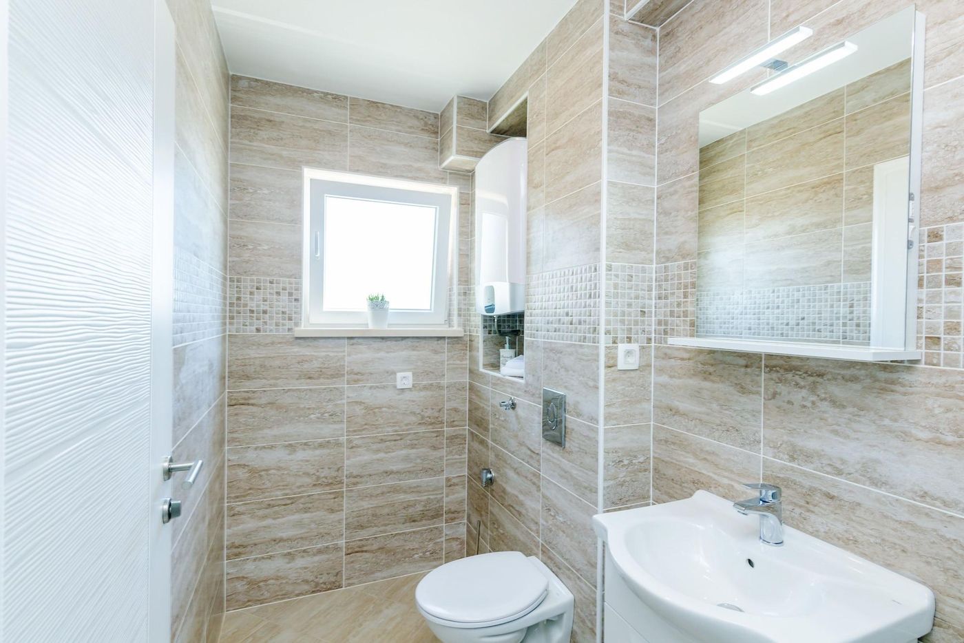 Guest-House-Nikolina-Room-46