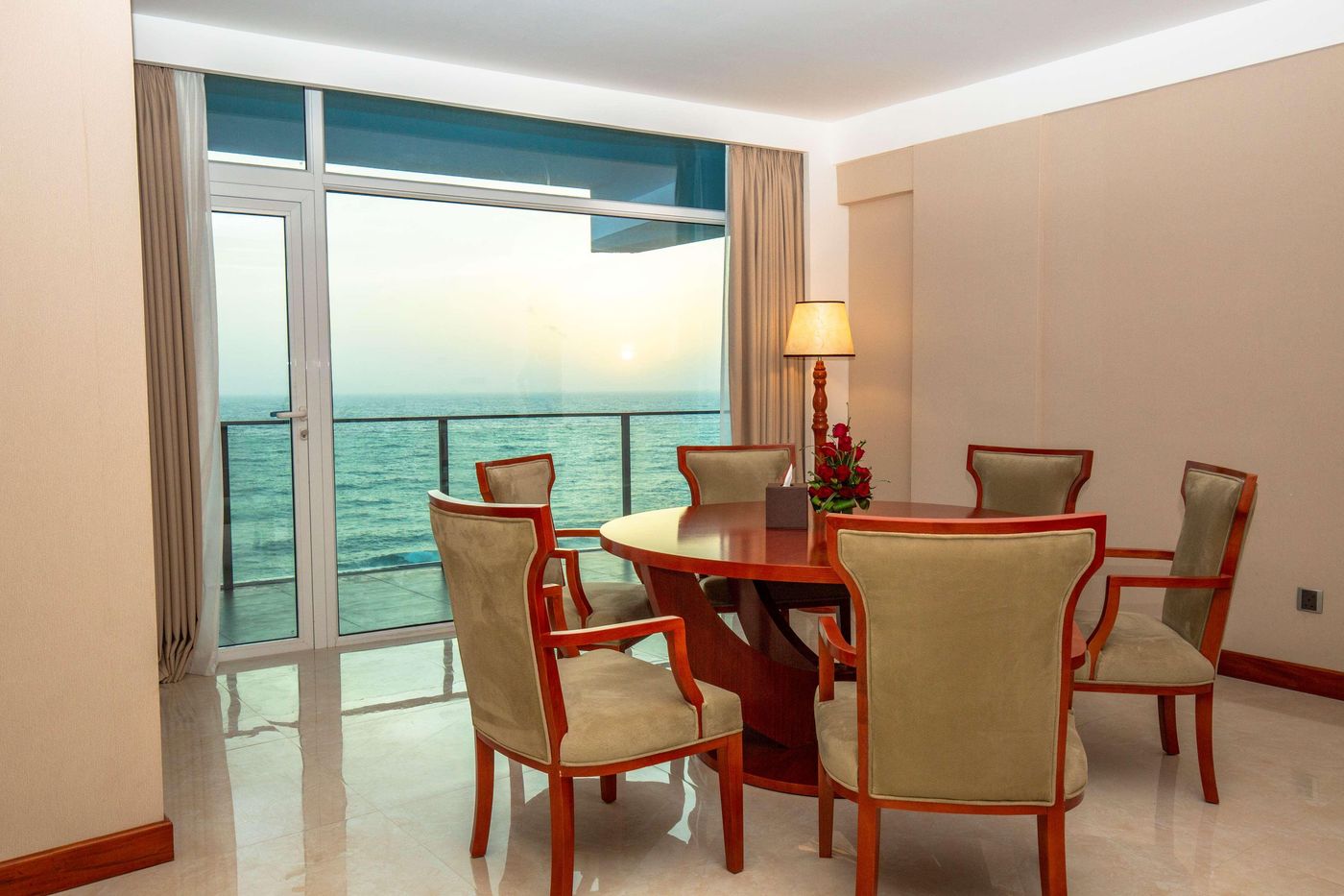 Marino-Beach-Colombo-Room-49