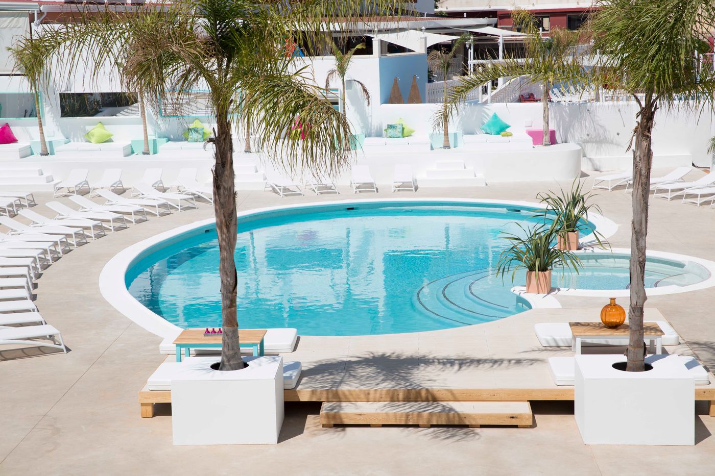 The-Beach-Star-Ibiza-Pool-7