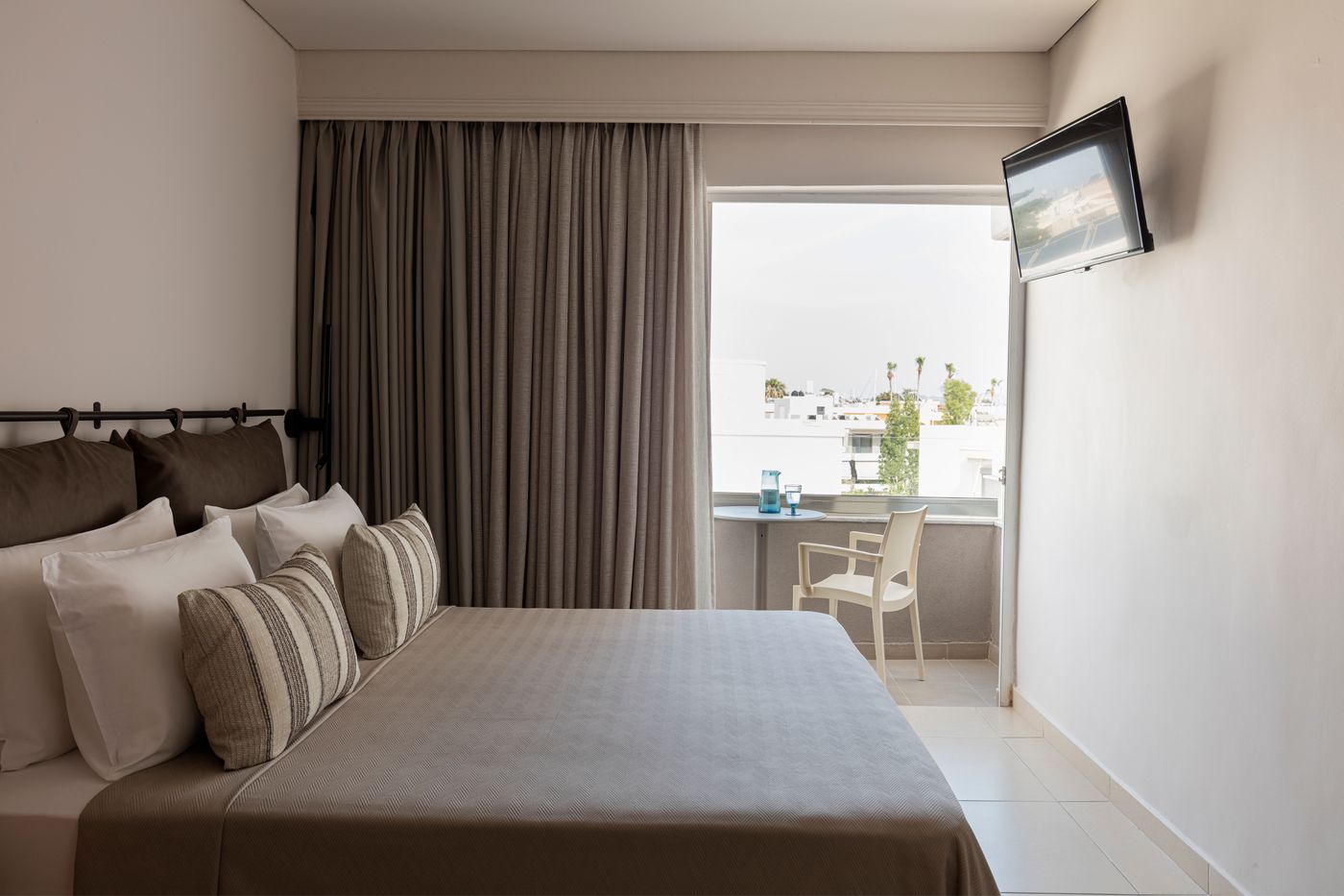 Anastasia Hotel and Apartments