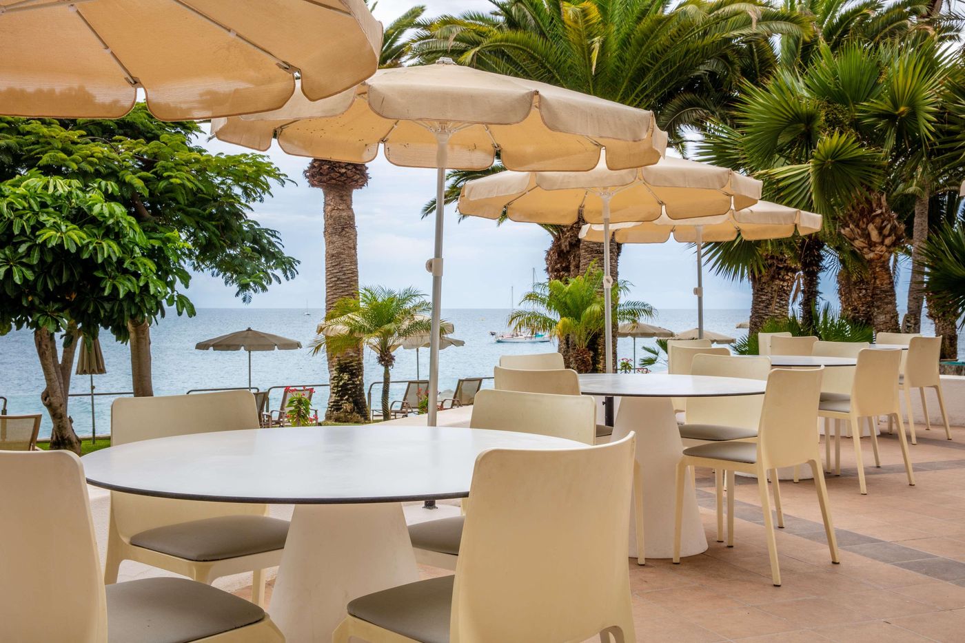 Radisson-Blu-Resort-Gran-Canaria-Restaurant-99