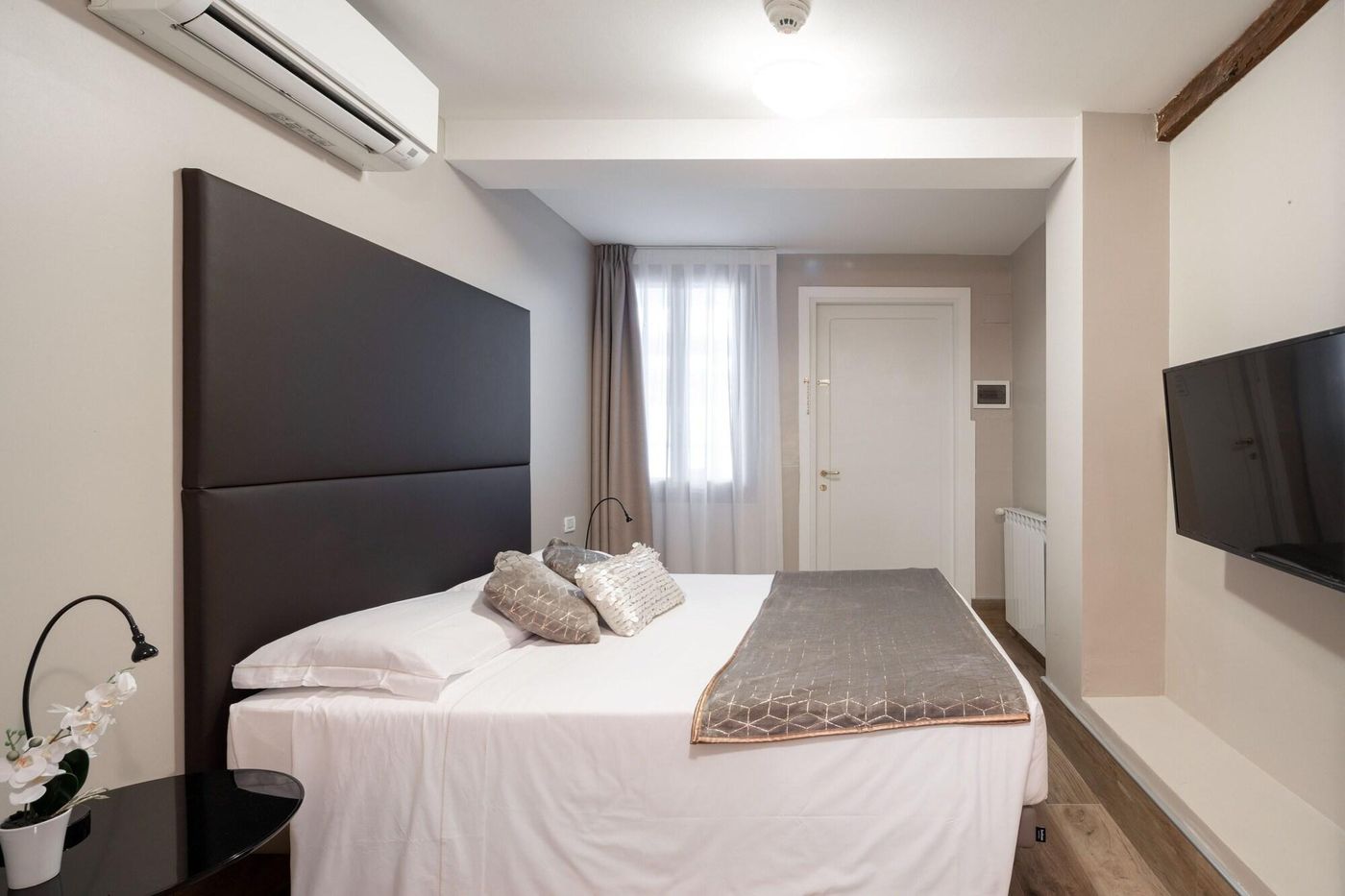 Hotel-Herion-Room-20