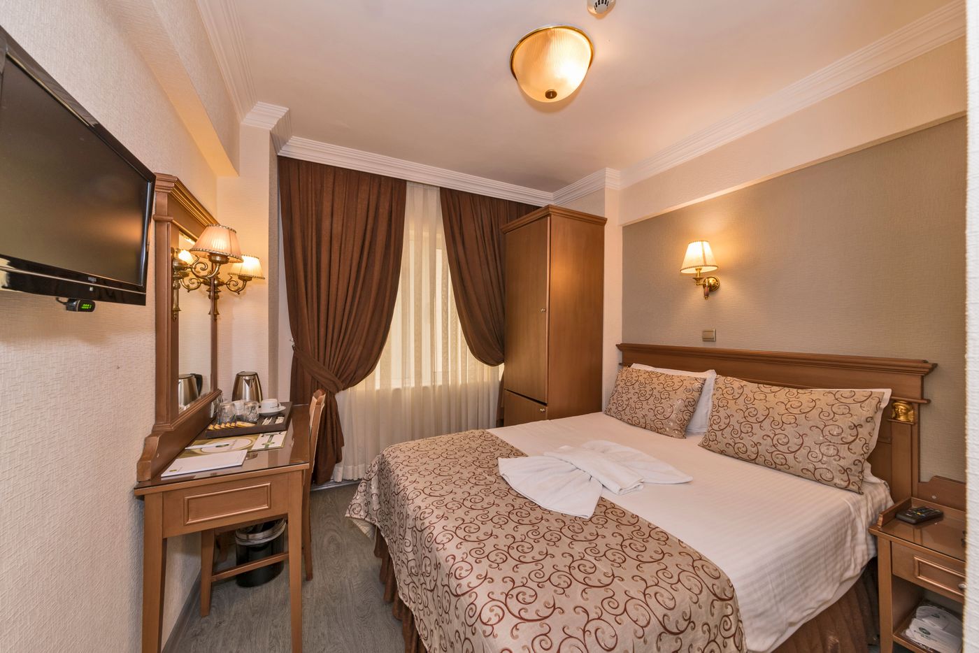 Laleli-Gonen-Hotel-Room-12