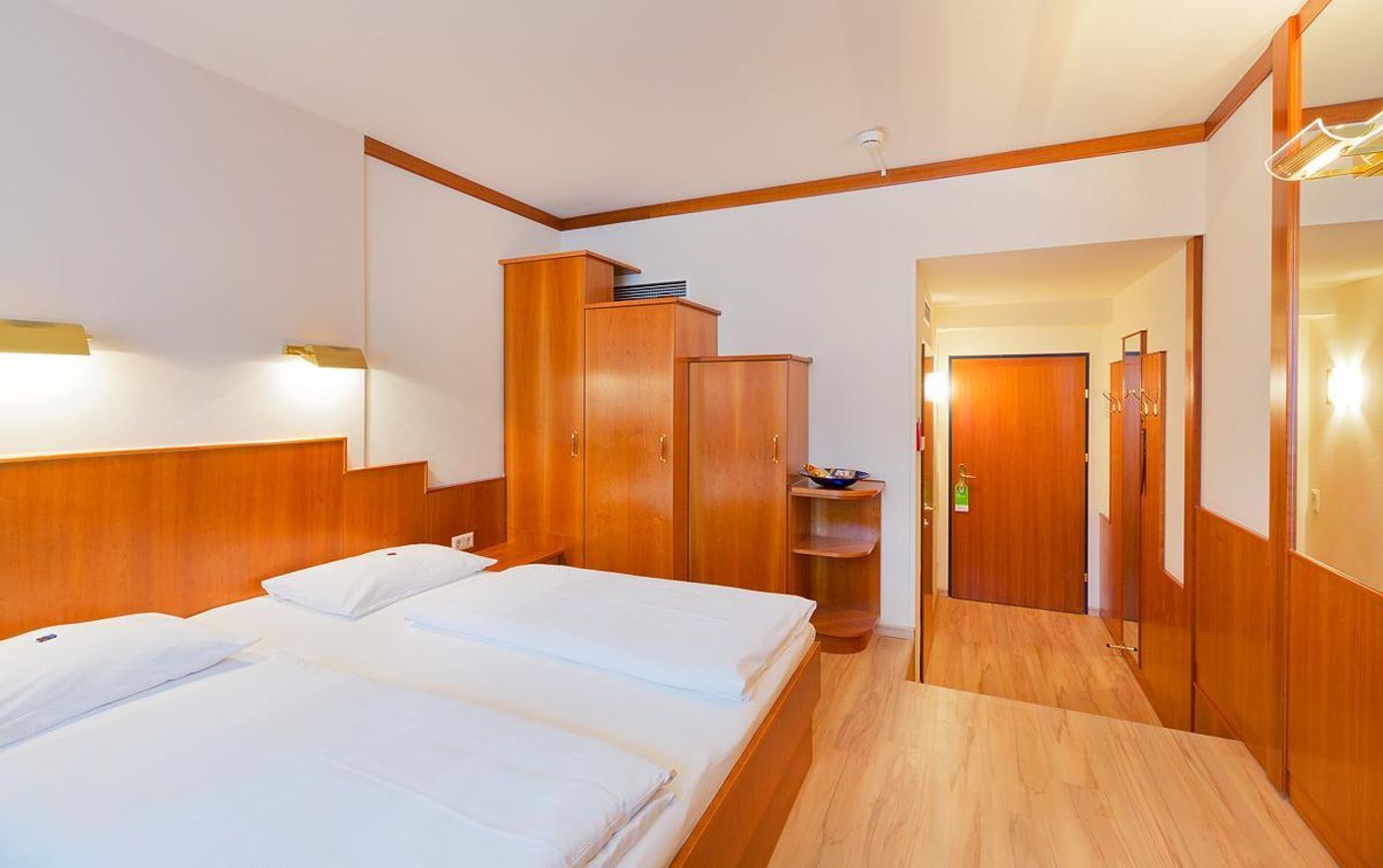 Vienna Sporthotel - Austria - Vienna - Room - 4