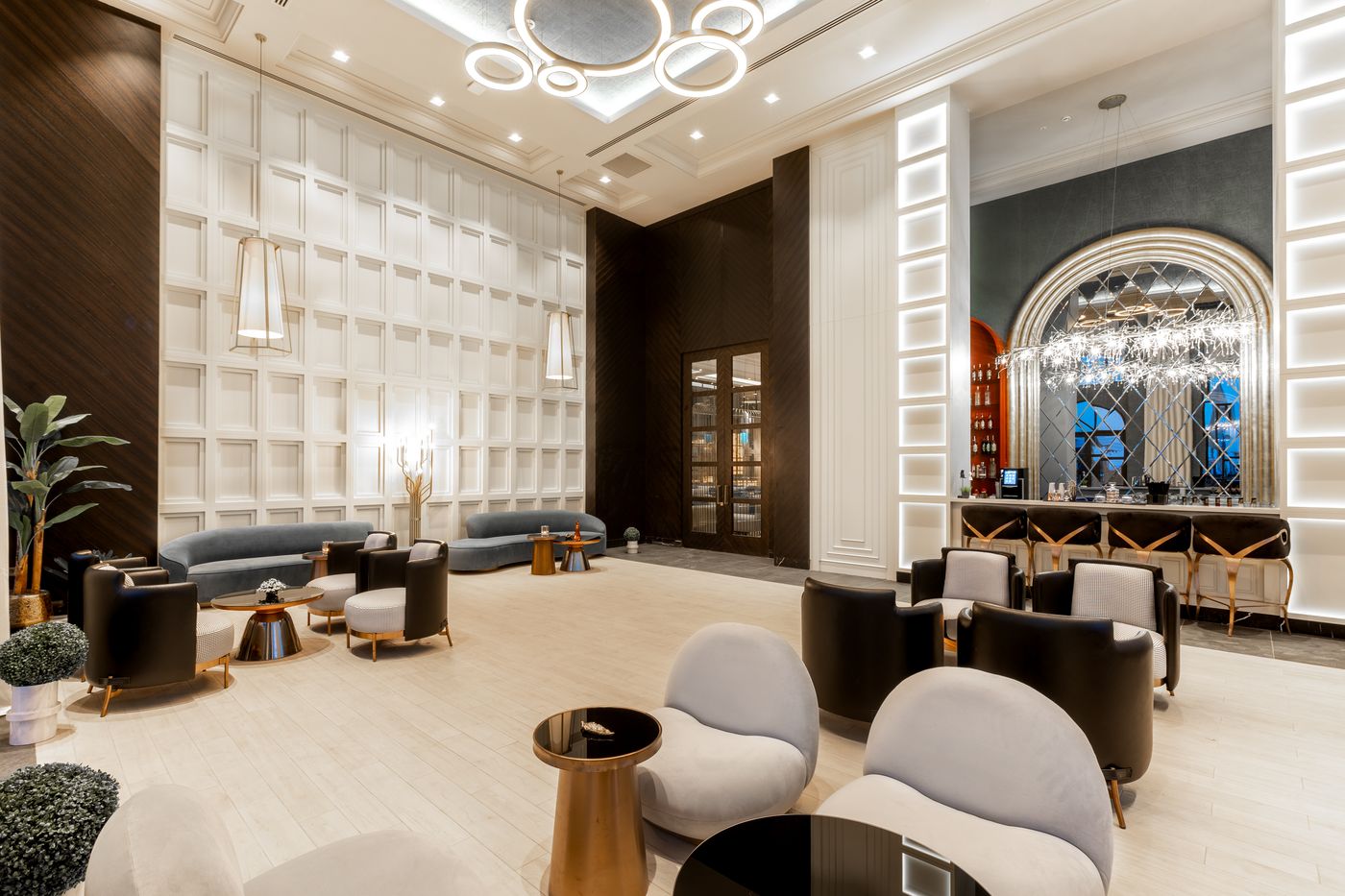 Serenity Queen Hotel 