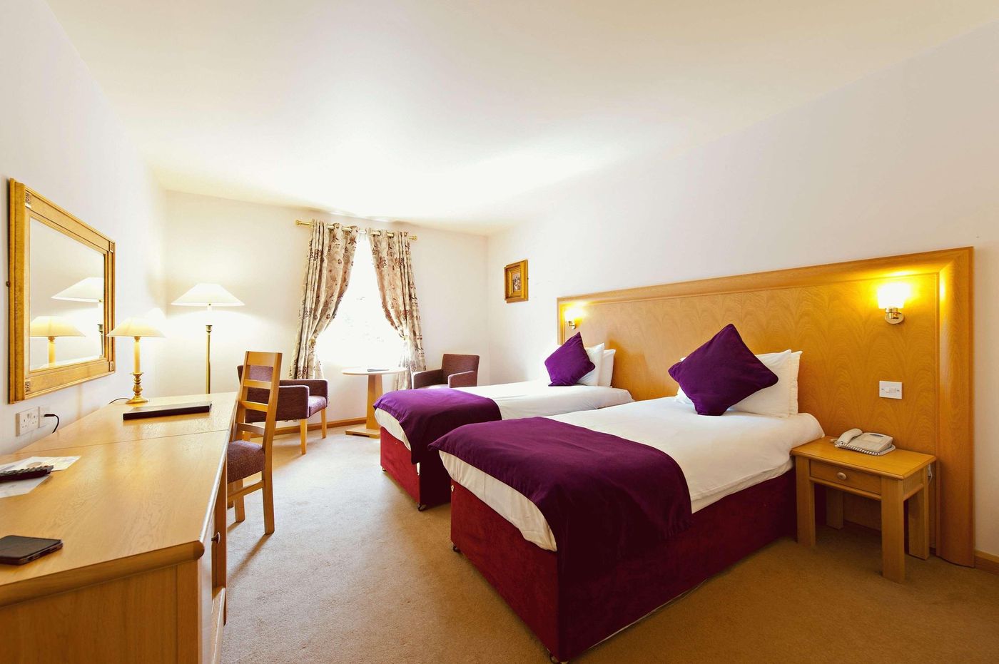 Roganstown-Hotel---Country-Club-Room-5