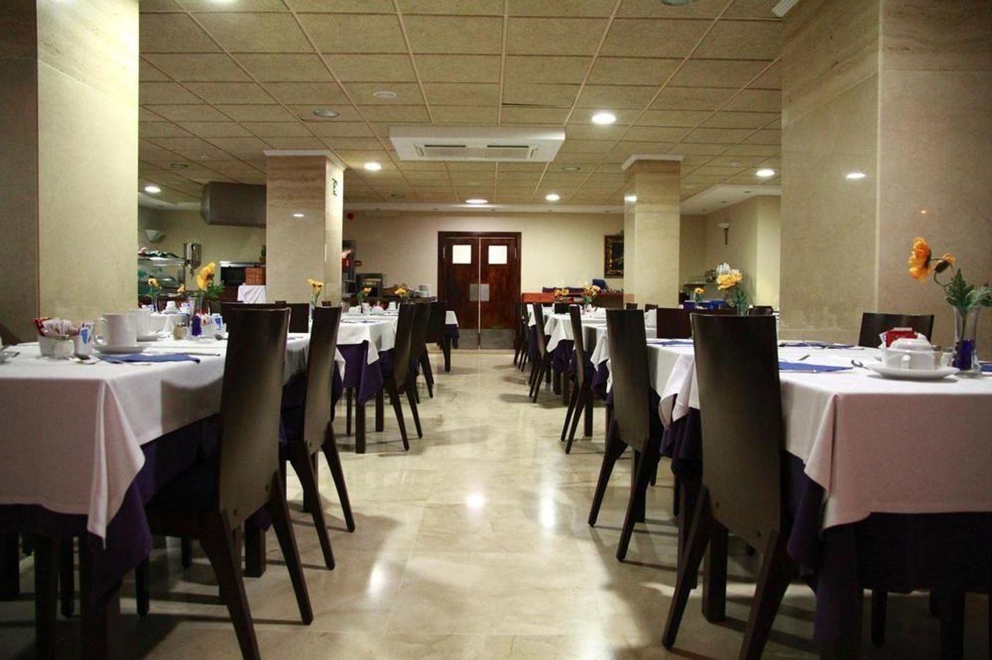 Paraiso-Beach-by-LLUM-ONLY-ADULTS-Restaurant-29