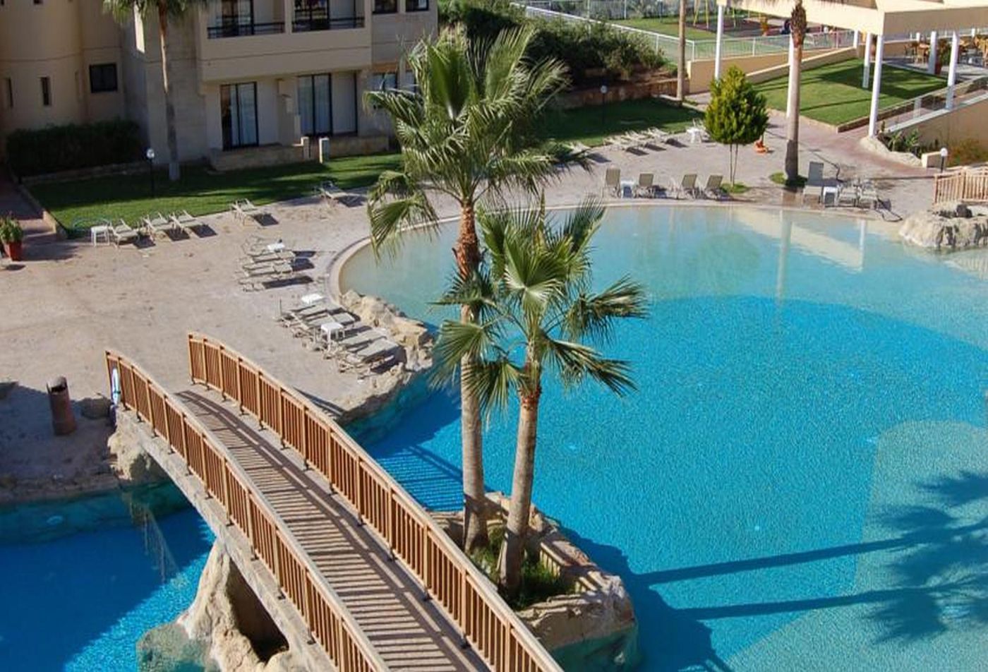 Panareti-Coral-Bay-Resort-Pool-4