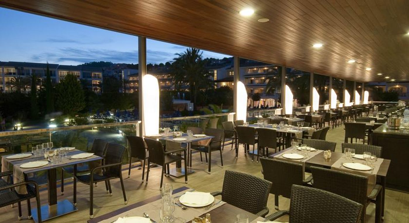 Beach Club Font de Sa Cala