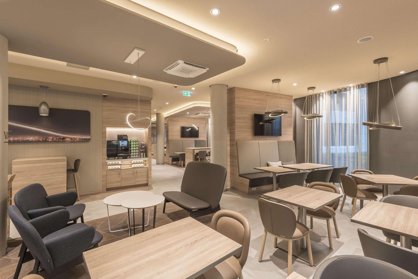 Hampton by Hilton Frankfurt Airport - Germany - FRANKFURT - Restaurant - 0