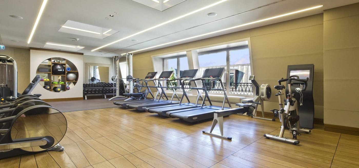 Four-Seasons-Hotel-Geneva-Sports-and-Entertainment-86