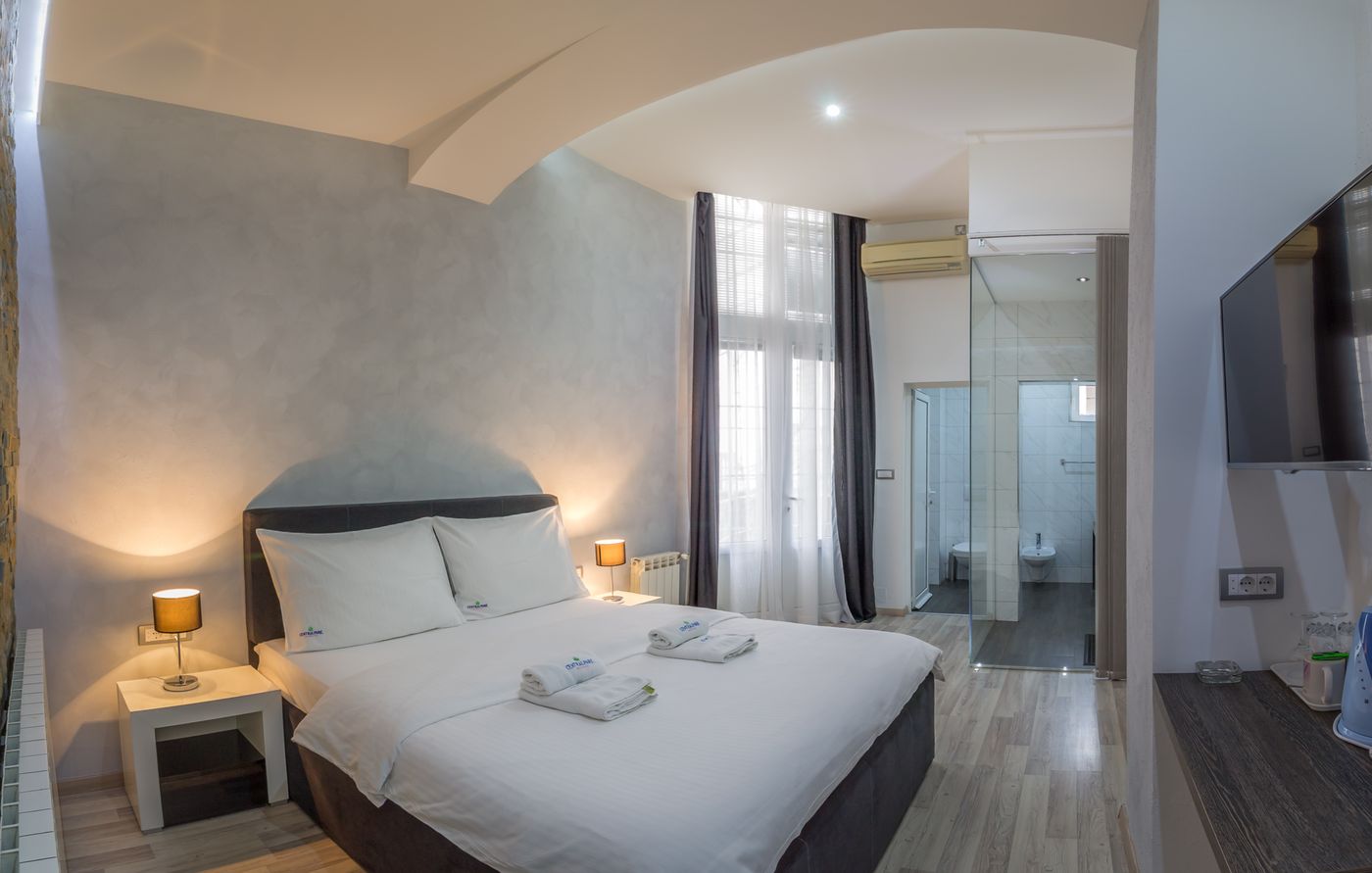 Central Park Residence -Serbia-BELGRADE-Room-8