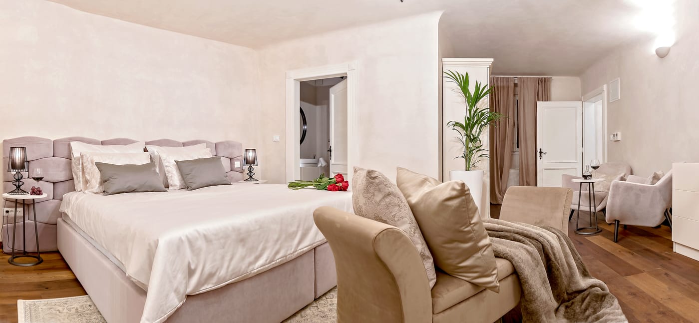 Puteus Palace Heritage hotel-Croatia-Pucisca-Room-6