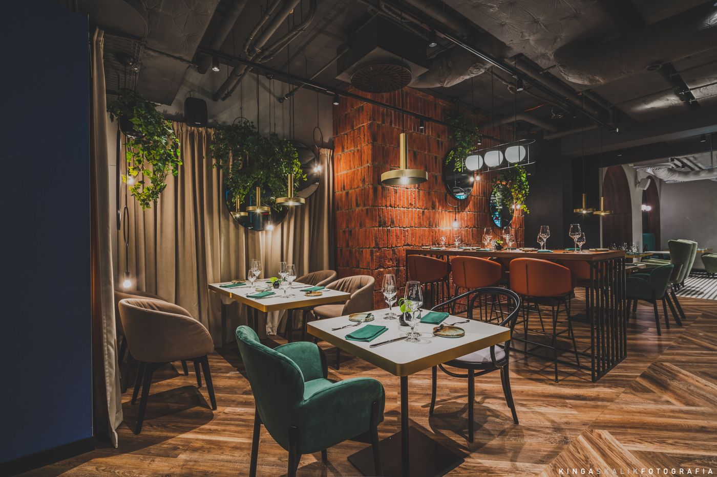 Royal-Tulip-Warsaw-Apartments-Restaurant-14