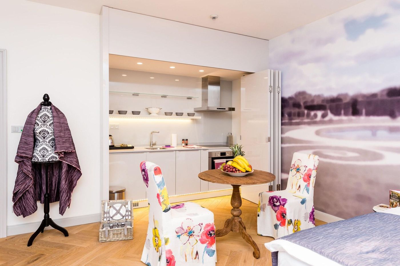 Old-Royal-Post-Hotel-Room-67