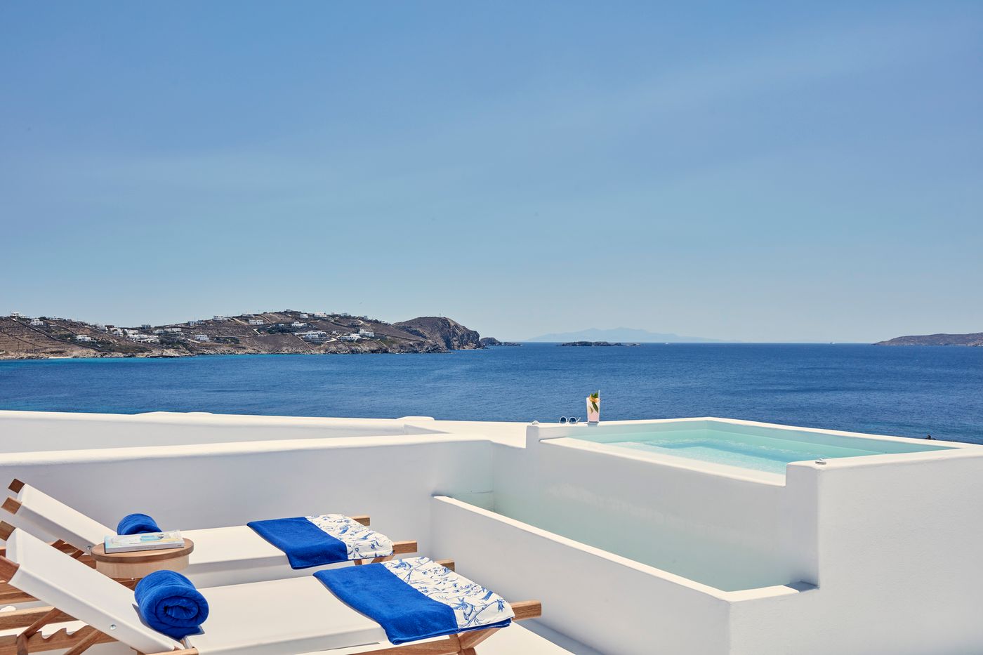 Katikies-Mykonos---The-Leading-Hotels-Of-The-World-General-view-9