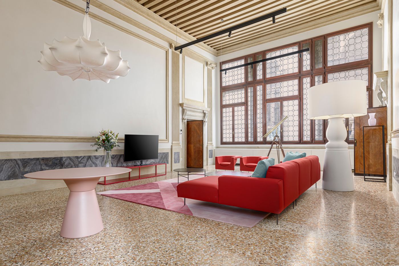 Palazzo-Dei-Fiori-By-Room-Mate-Room-4