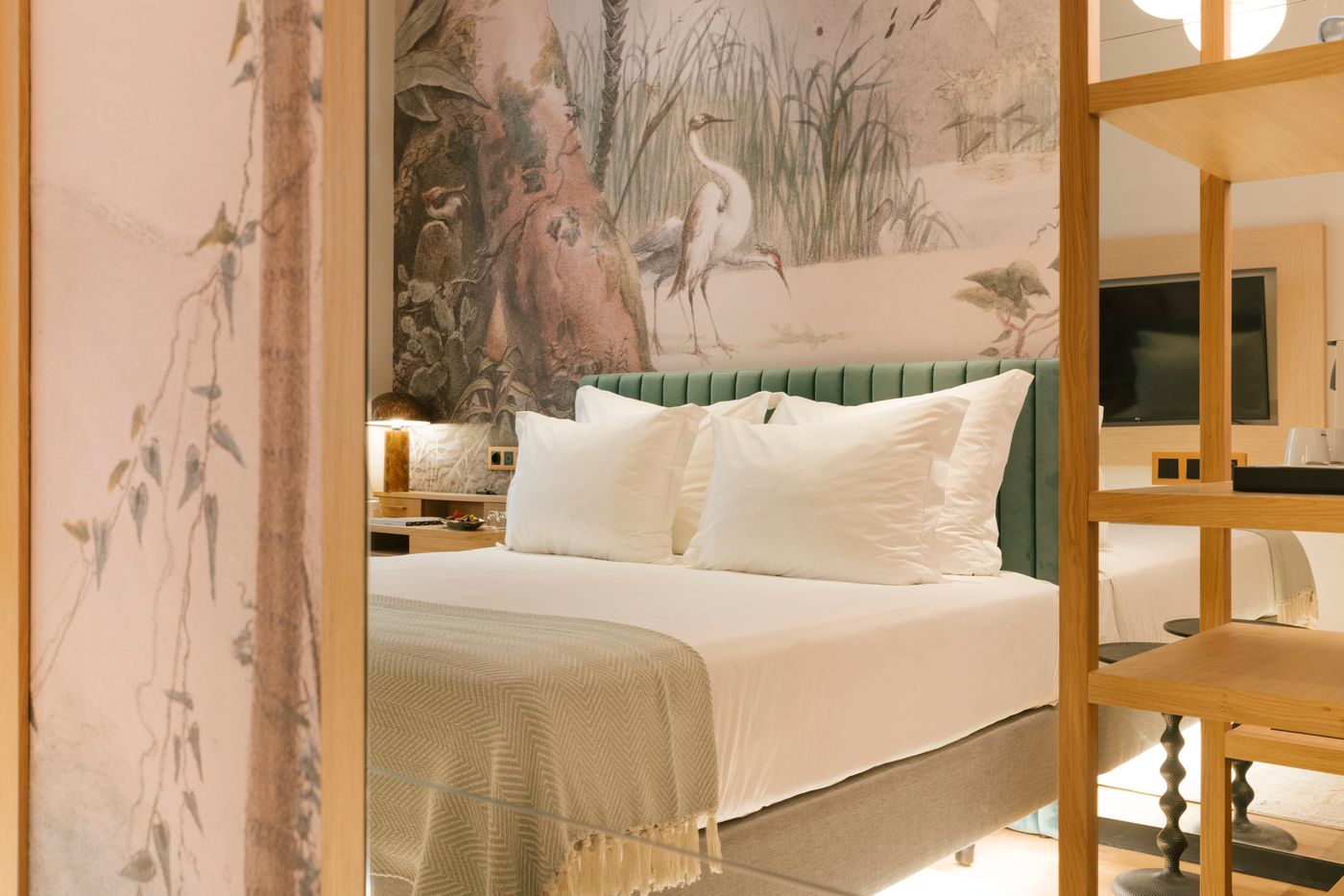 Pestana Rua Augusta Historic Downtown Hotel-Portugal-Lisboa-Room-2