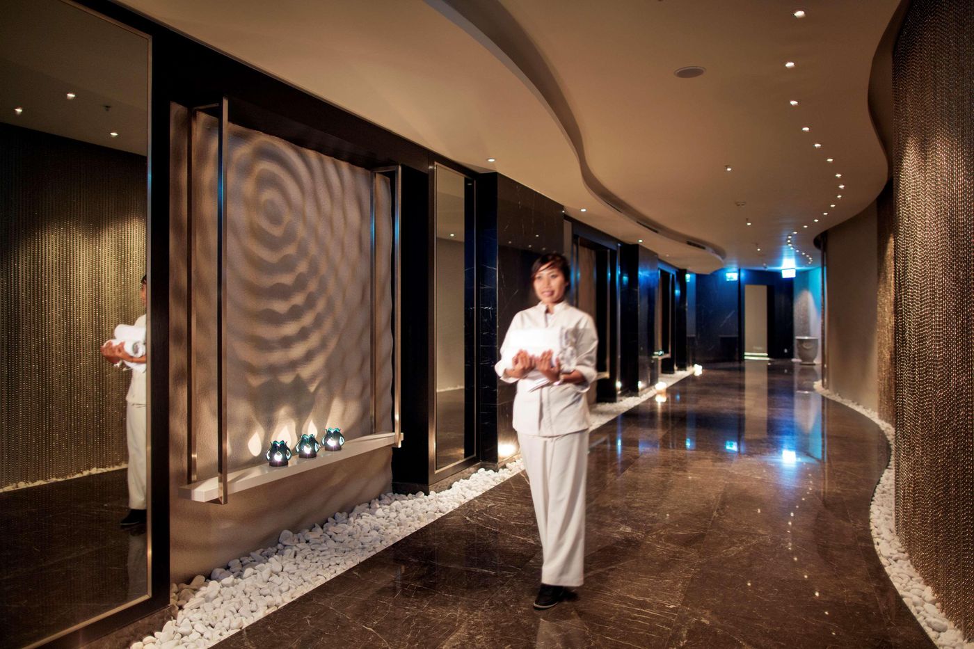 Hilton-Istanbul-Bomonti-Hotel---Conference-Centre-Sports-and-Entertainment-88