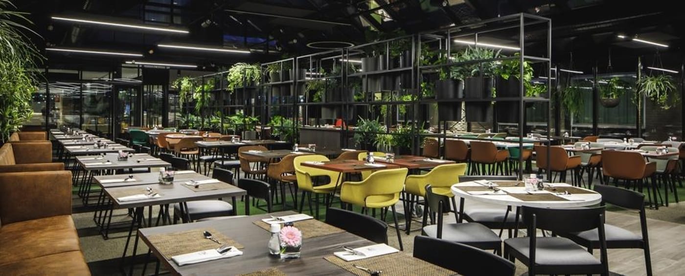 NH-Amsterdam-Schiphol-Airport-General-view-43