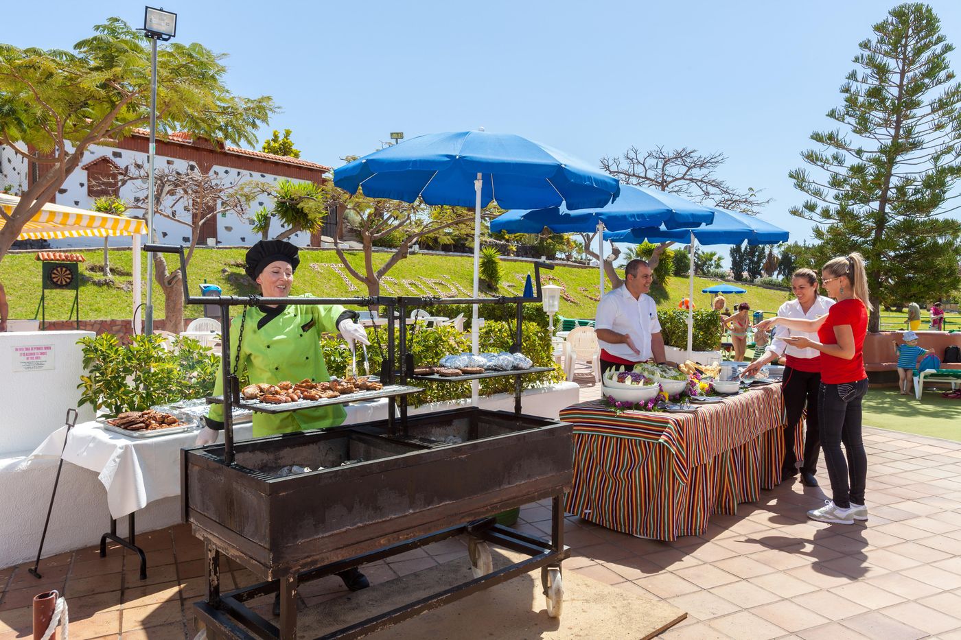 Tropical-Park-Hotel-Restaurant-22