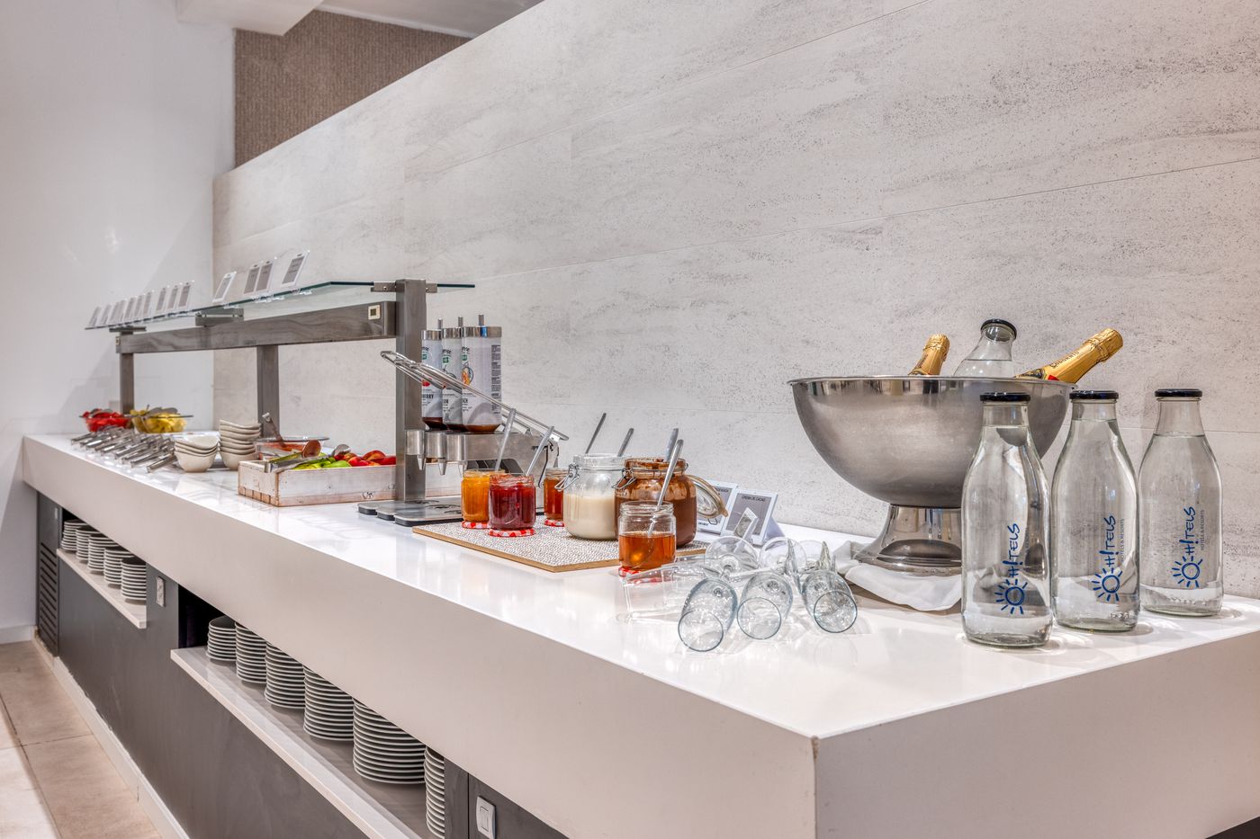 Ohtels-Gran-Hotel-Almeria-Restaurant-34