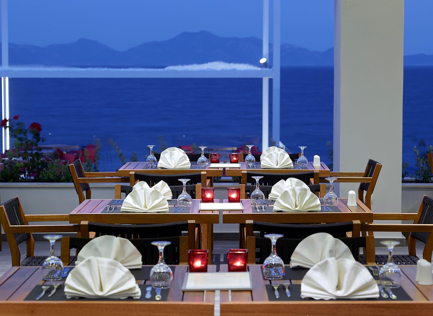 Dimitra-Beach-Resort-Restaurant-49