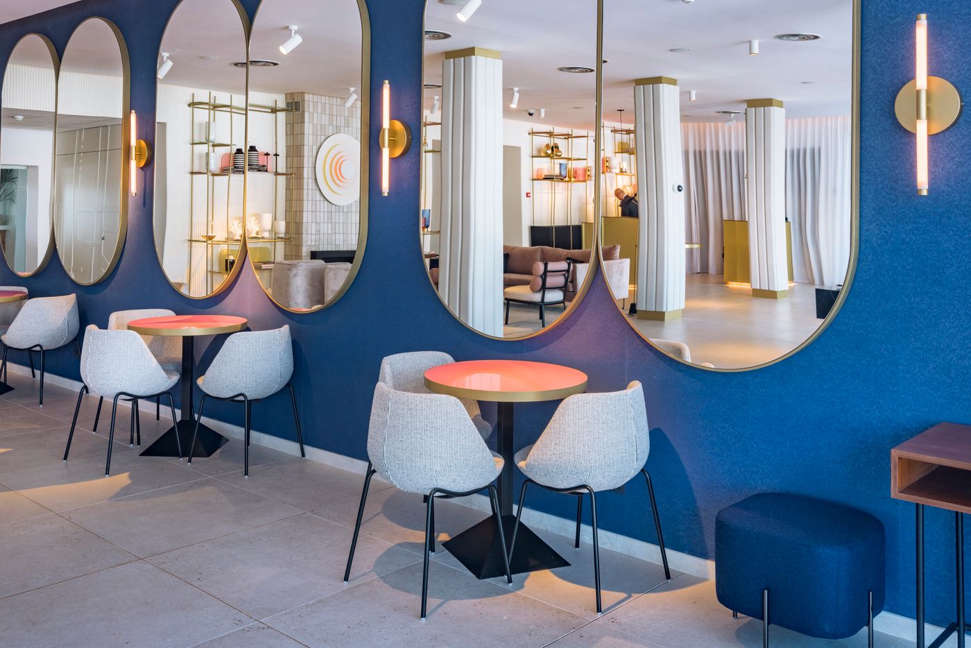 Bel-Air-Hotel-Lobby-32